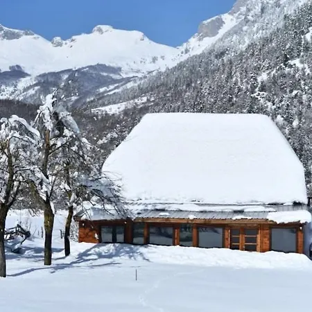 Guest Hause 1 Campsite Valbone